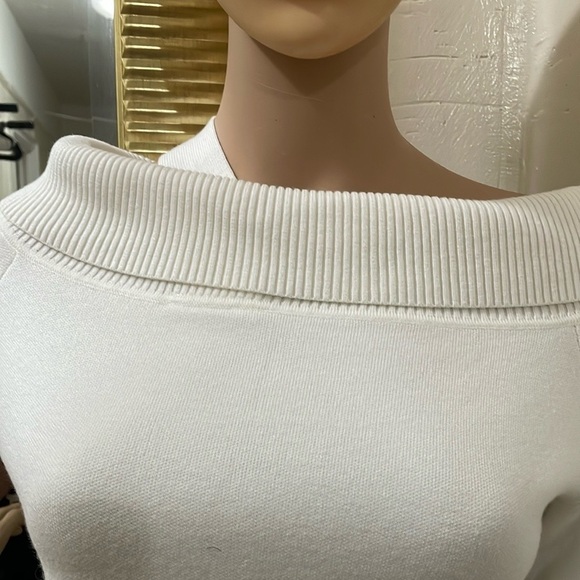 YUYU White Ribbed Knit Sweater - Picture 4 of 10
